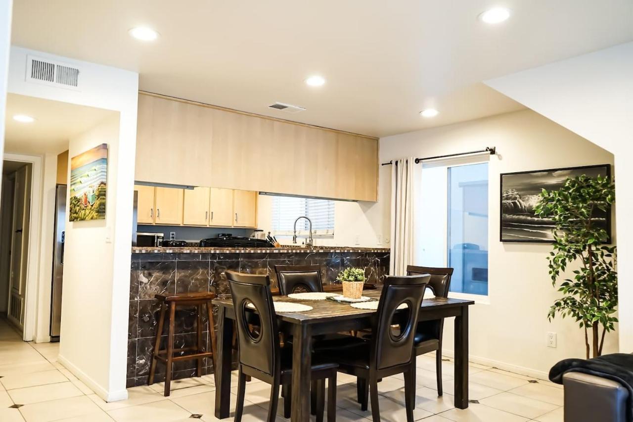 Newport Beach House 1 Blk To Beach And 25 Min To Disney Екстер'єр фото