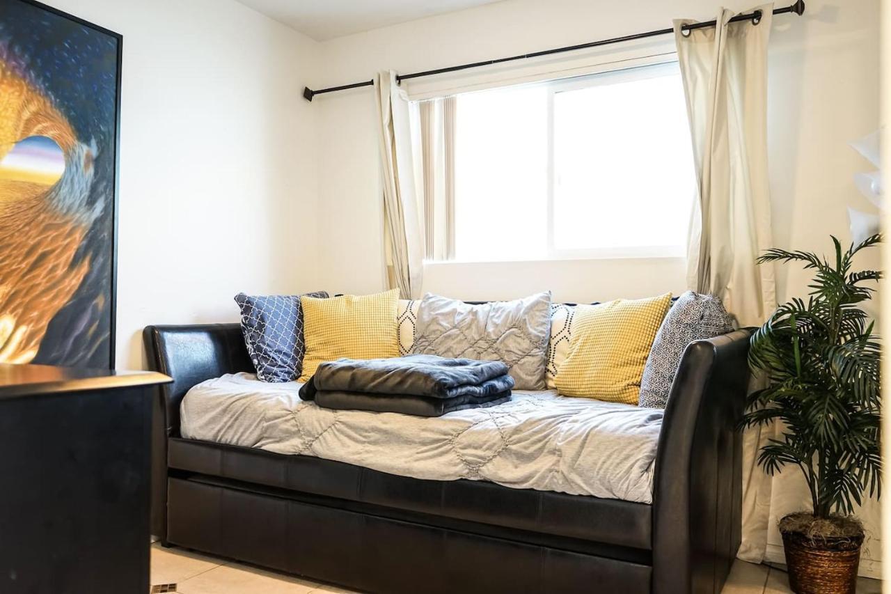 Newport Beach House 1 Blk To Beach And 25 Min To Disney Екстер'єр фото